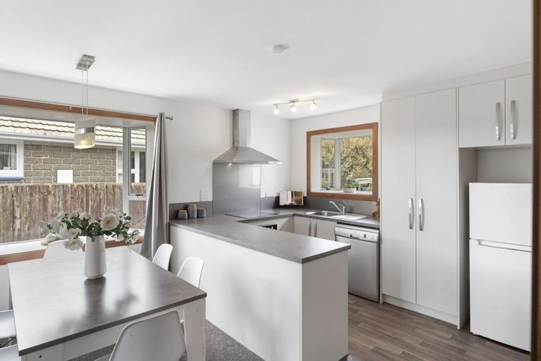 Photo of property in 4 Ormandy Place, Bromley, Christchurch, 8062