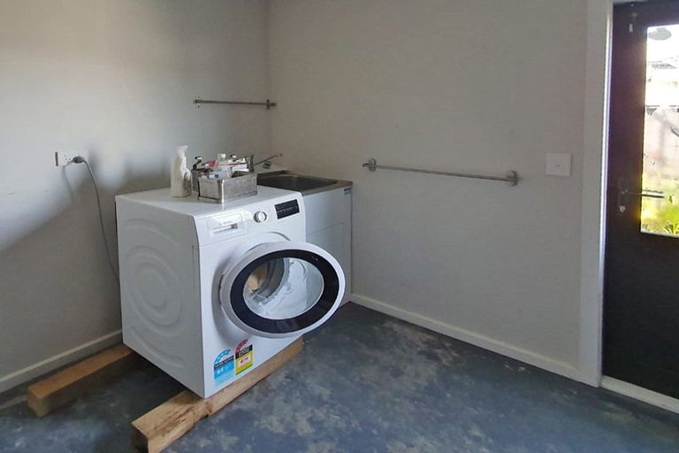 Photo of property in 33 Waimakariri Drive, Te Awa, Napier, 4110