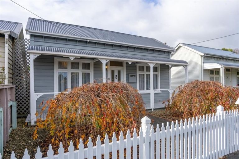 Photo of property in 36 Victoria Street, Masterton, 5810