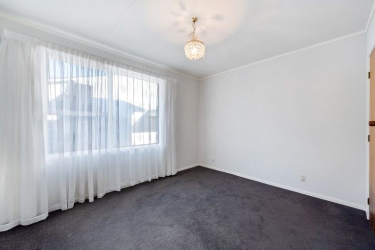 Photo of property in 3b Sharpley Place, Chartwell, Hamilton, 3210