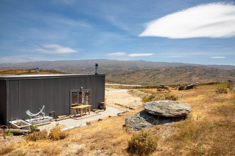 Photo of property in 375 Conroys Road, Conroys Gully, Alexandra, 9392