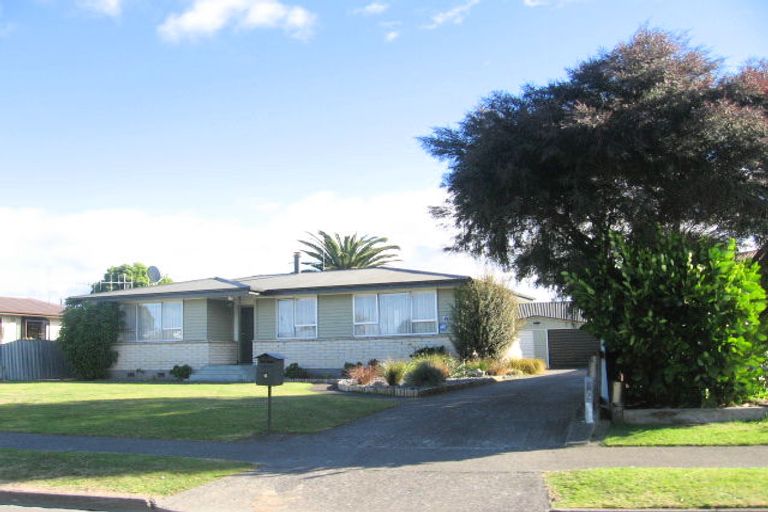 Photo of property in 4 Grant Place, Greenmeadows, Napier, 4112