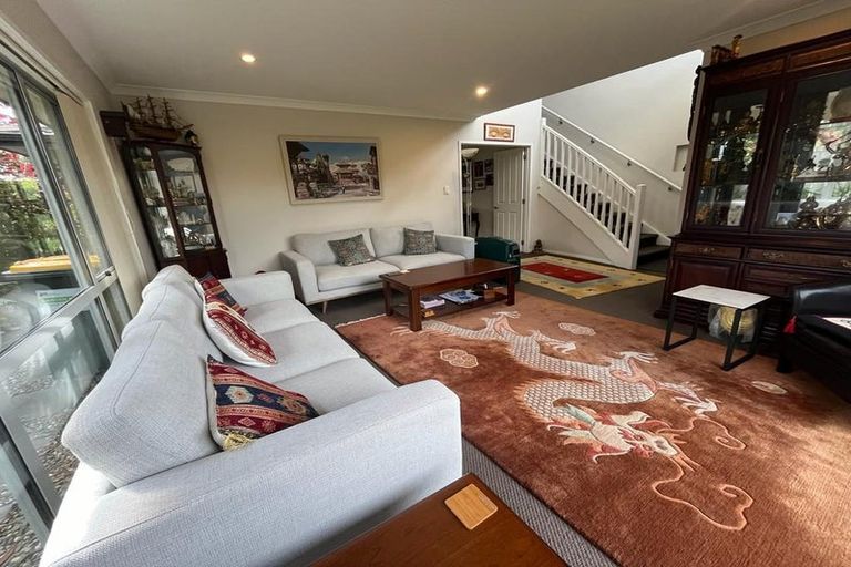 Photo of property in 24 Patons Road, Howick, Auckland, 2014