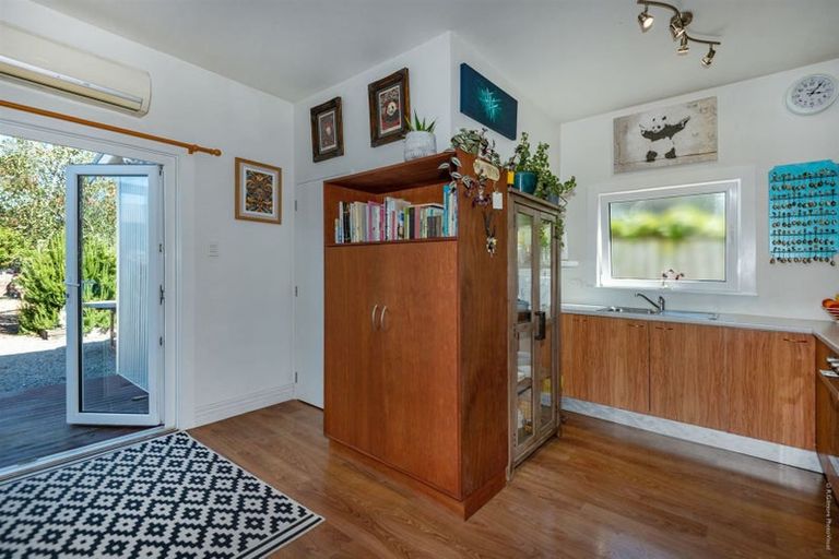 Photo of property in 91 Bowhill Road, New Brighton, Christchurch, 8083