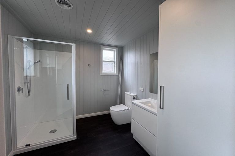 Photo of property in 32 Thames Street, Roslyn, Palmerston North, 4414