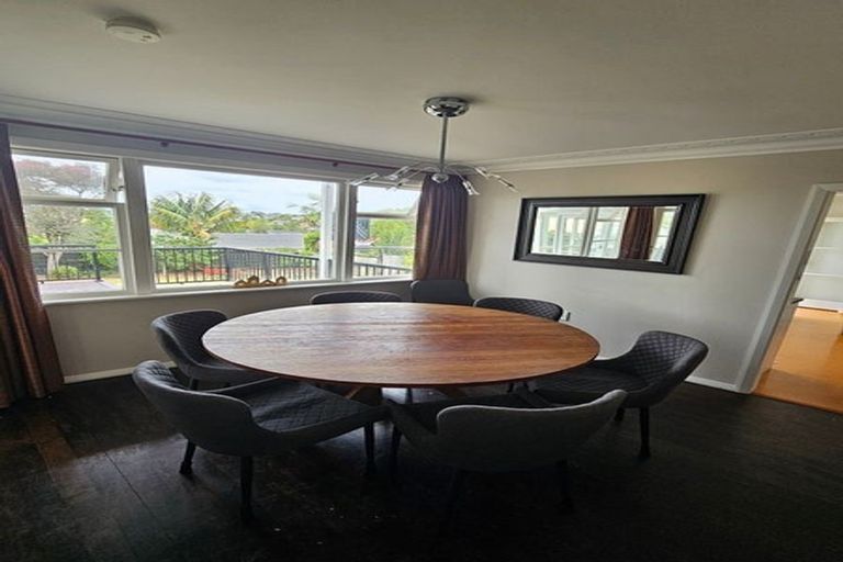 Photo of property in 38 Alexander Street, Cockle Bay, Auckland, 2014