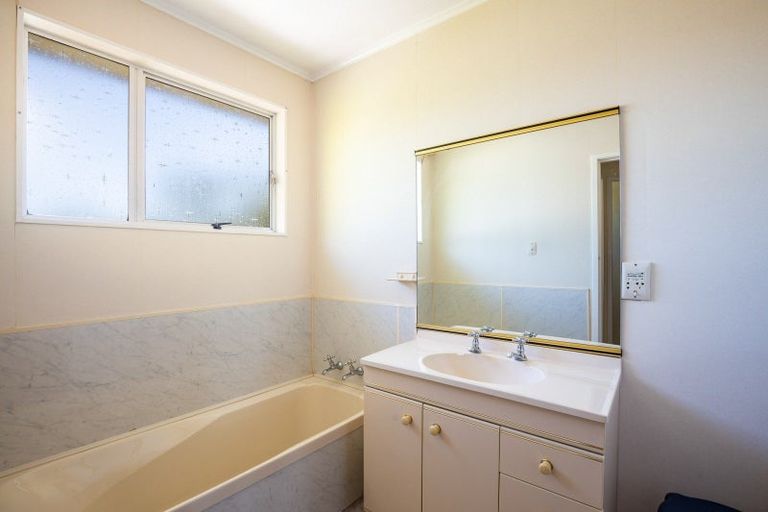 Photo of property in 74 Pembroke Street, Westown, New Plymouth, 4310