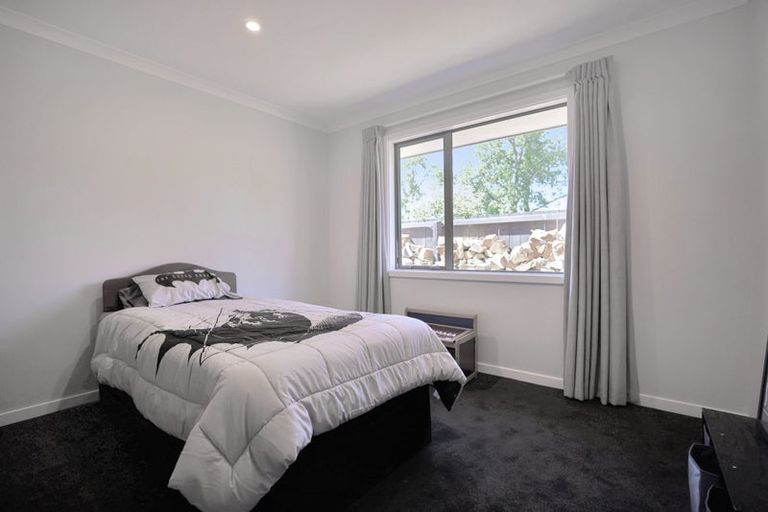 Photo of property in 8 Kelburn Place, Tinwald, Ashburton, 7700