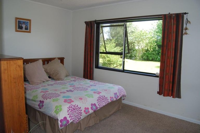 Photo of property in 2727 State Highway 1, Ruakaka, Whangarei, 0171