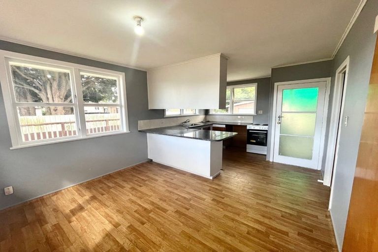 Photo of property in 6 Resolute Way, Papakura, 2110