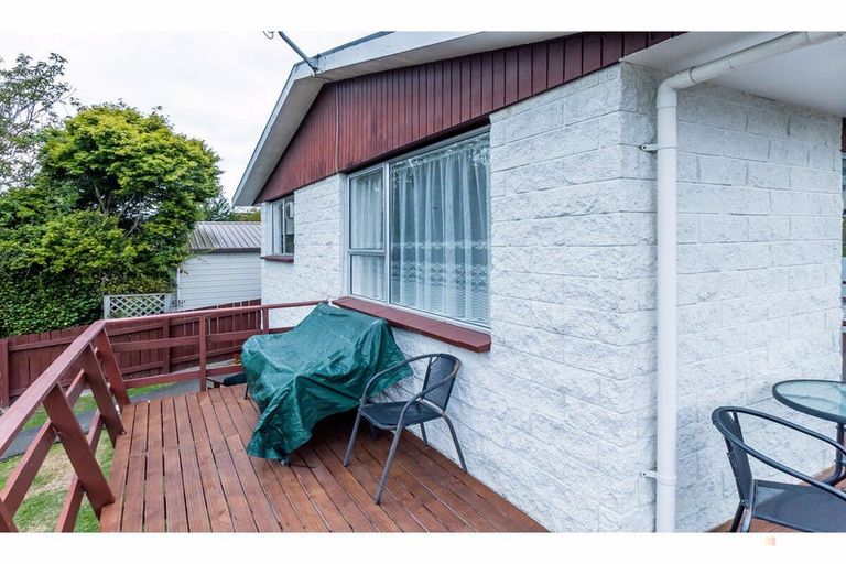 Photo of property in 2/17 Tawa Street, Glenwood, Timaru, 7910