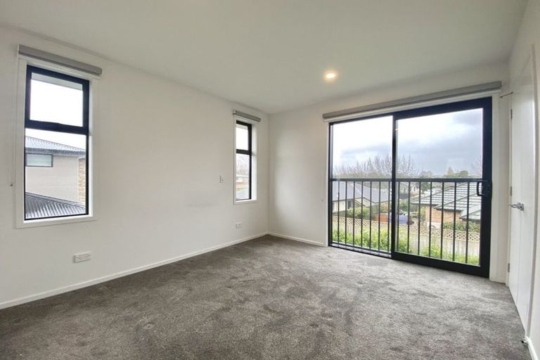Photo of property in 22 Mohua Lane, Upper Riccarton, Christchurch, 8041