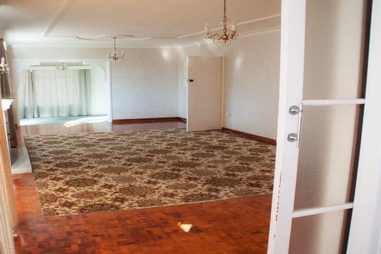 Photo of property in 173 Ngatai Road, Otumoetai, Tauranga, 3110