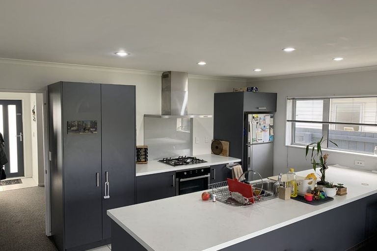 Photo of property in 188 Mark Avenue, Grenada Village, Wellington, 6037