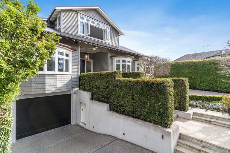 Photo of property in 12 Clifton Road, Hauraki, Auckland, 0622