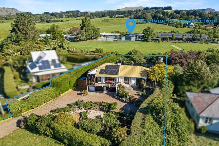 Photo of property in 126 Marine Drive, Diamond Harbour, Lyttelton, 8971