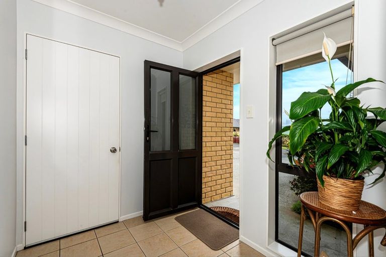 Photo of property in 11 Maurton Place, Onerahi, Whangarei, 0110