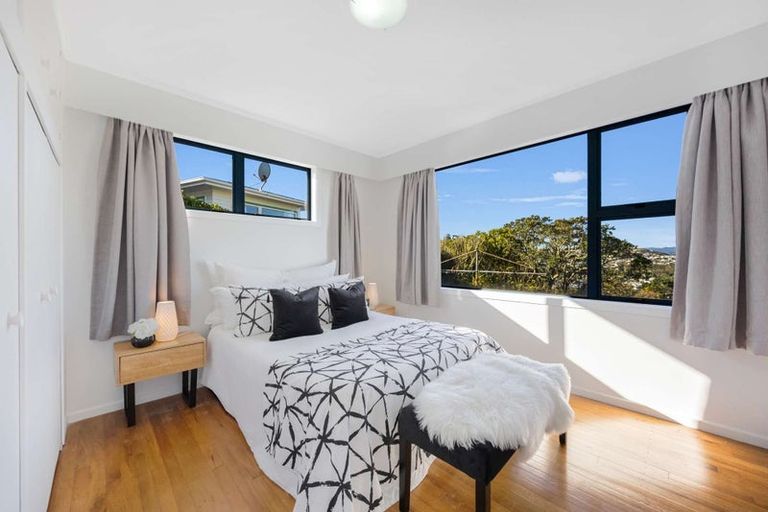 Photo of property in 4 Glenamoy Crescent, Johnsonville, Wellington, 6037