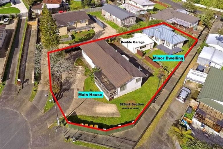 Photo of property in 19 Sabot Place, Massey, Auckland, 0614