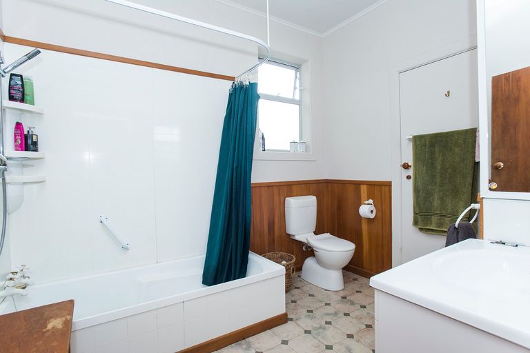 Photo of property in 59 Graham Road, Inner Kaiti, Gisborne, 4010