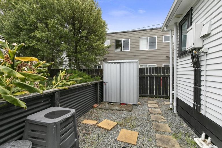 Photo of property in 56 Awamutu Grove, Waiwhetu, Lower Hutt, 5010