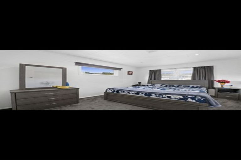 Photo of property in 30 Oregon Drive, Maoribank, Upper Hutt, 5018