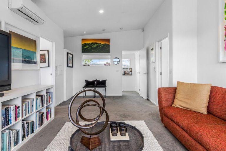 Photo of property in 112 Moa Road, Point Chevalier, Auckland, 1022