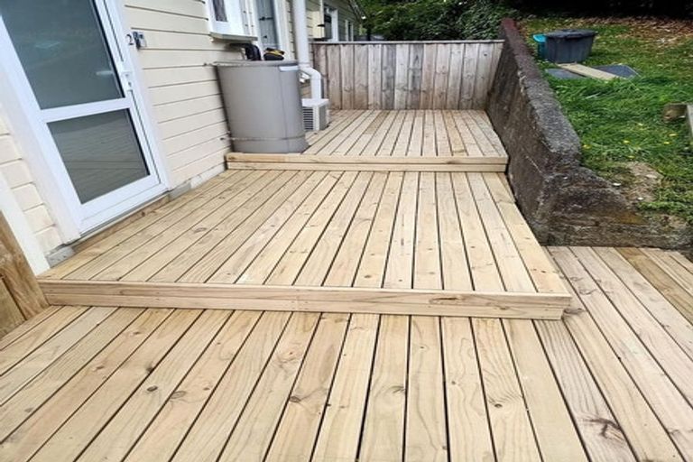 Photo of property in 2 Kopiko Way, Brooklyn, Wellington, 6021