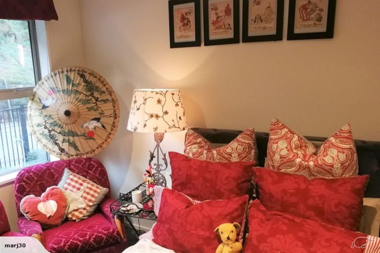 Photo of property in 1 Simeon Quay, Lyttelton, 8082