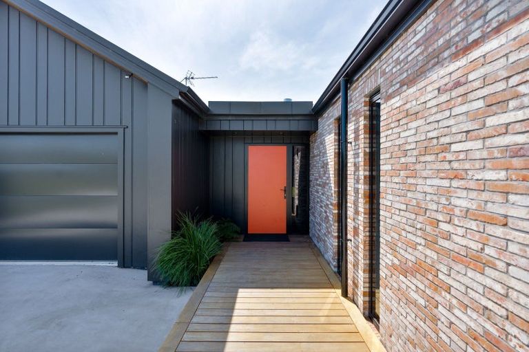 Photo of property in 32 Manukawiri Way, Martinborough, Greytown, 5794