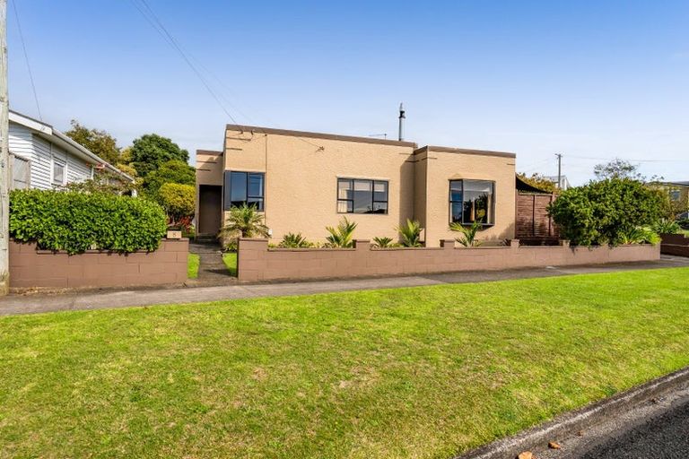 Photo of property in 8 Skinner Street, Blagdon, New Plymouth, 4310