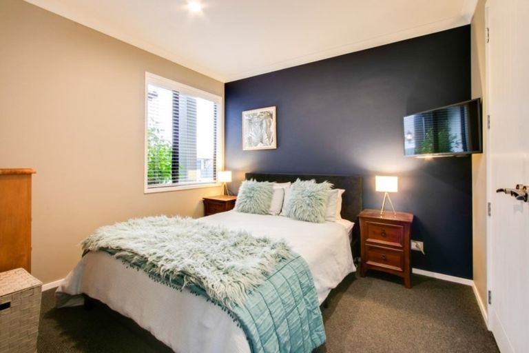 Photo of property in 7 Ohau Place, Poraiti, Napier, 4112