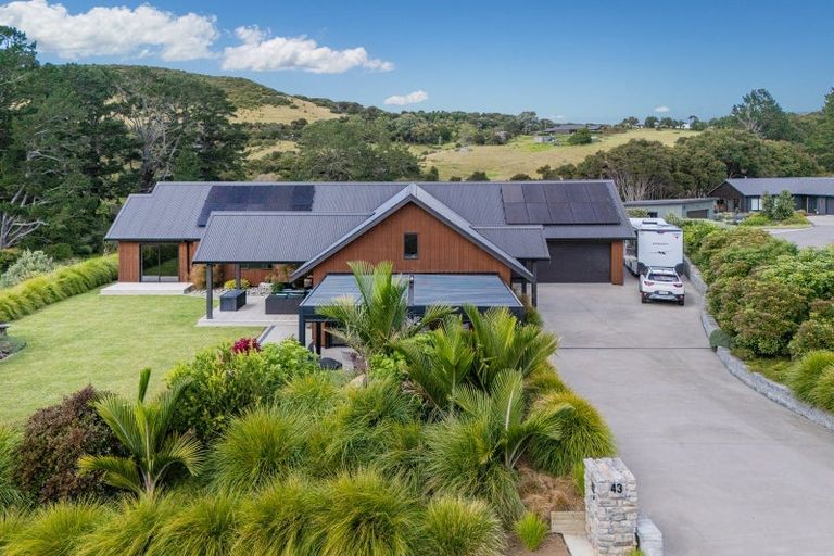 Photo of property in 43 Discovery Drive, Wharekaho, Whitianga, 3510