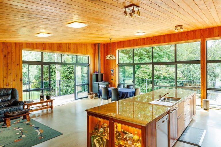 Photo of property in 38 Grammar Street, Kimbolton, 4777