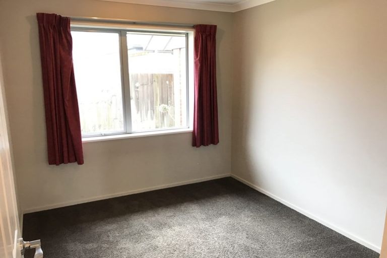 Photo of property in 1 Sioux Avenue, Wigram, Christchurch, 8042