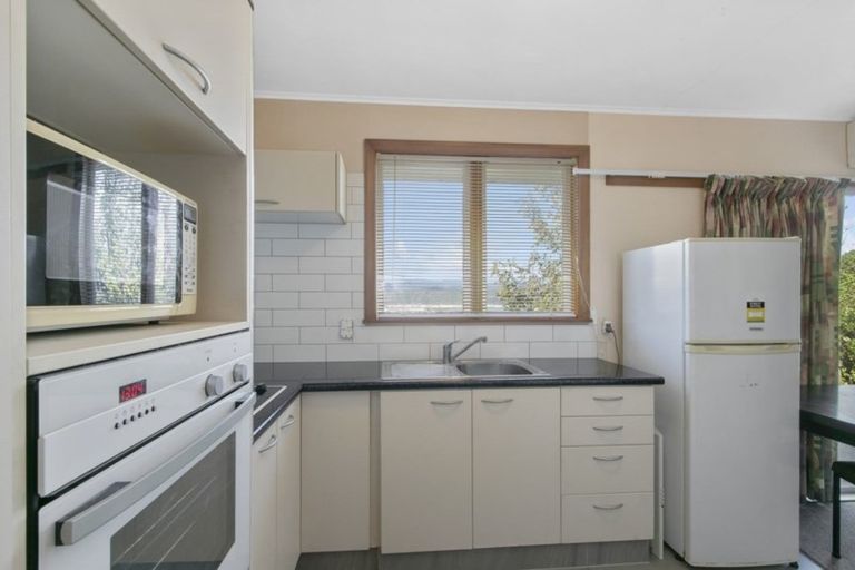 Photo of property in 12-12a Singers Road, Korokoro, Lower Hutt, 5012