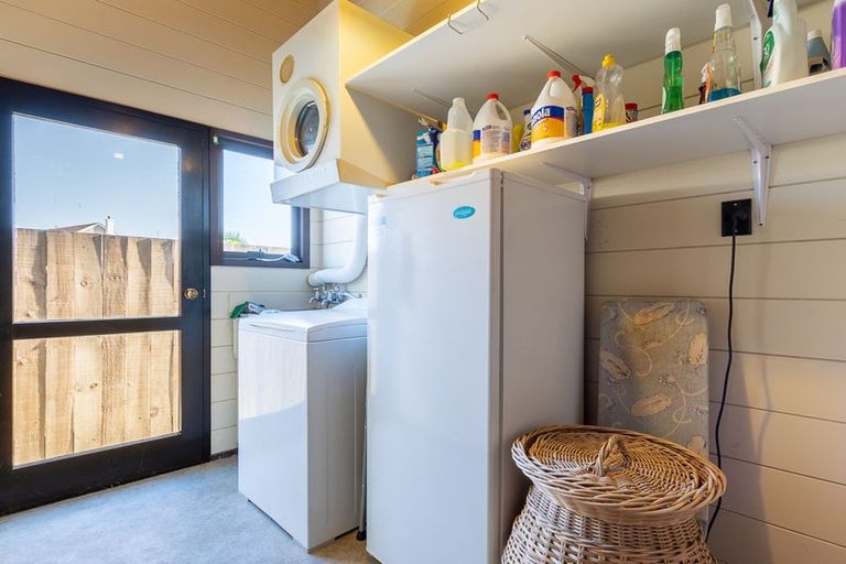 Photo of property in 9 Tudor Court, Paraparaumu Beach, Paraparaumu, 5032