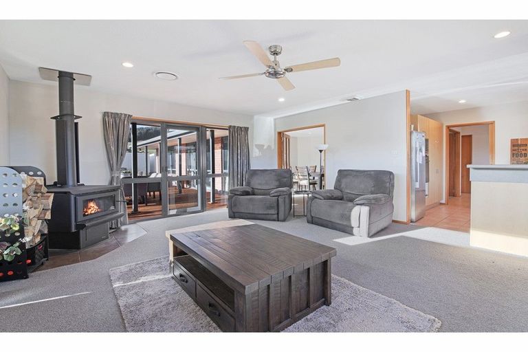 Photo of property in 318 Whitecliffs Road, Whitecliffs, Coalgate, 7673