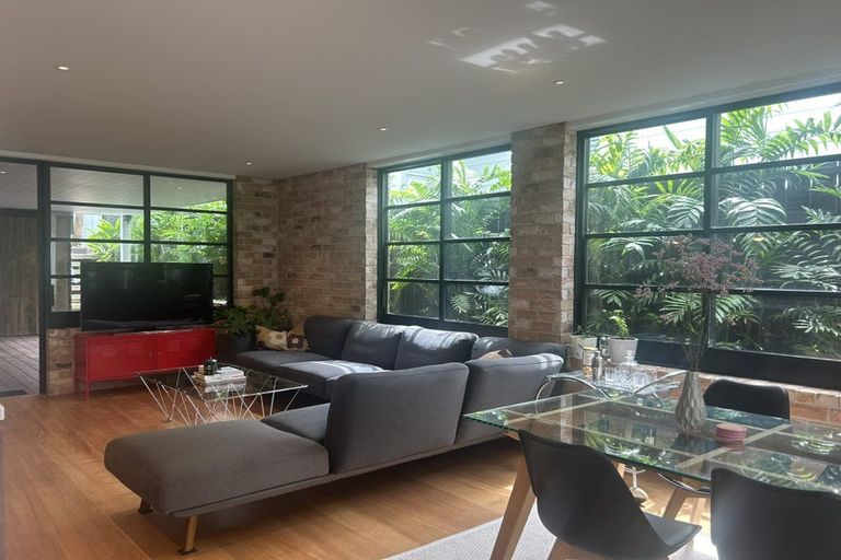 Photo of property in 24 Prime Road, Grey Lynn, Auckland, 1021