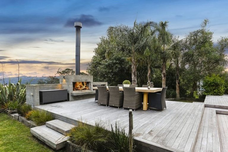 Photo of property in 163 Schnapper Road, Schnapper Rock, Auckland, 0632