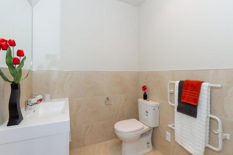 Photo of property in 2/23 Beatty Street, Melville, Hamilton, 3206