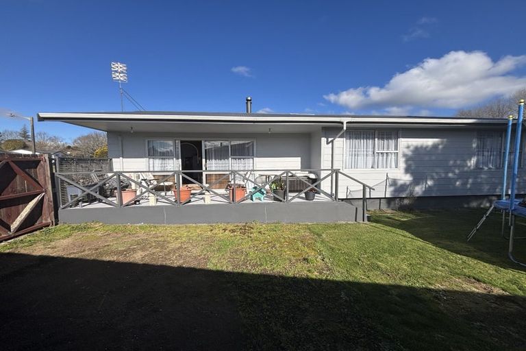 Photo of property in 22 Lancaster Crescent, Tokoroa, 3420