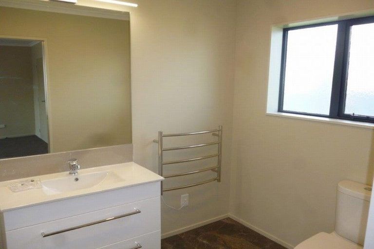 Photo of property in 379 Waihi Road, Normanby, Hawera, 4614