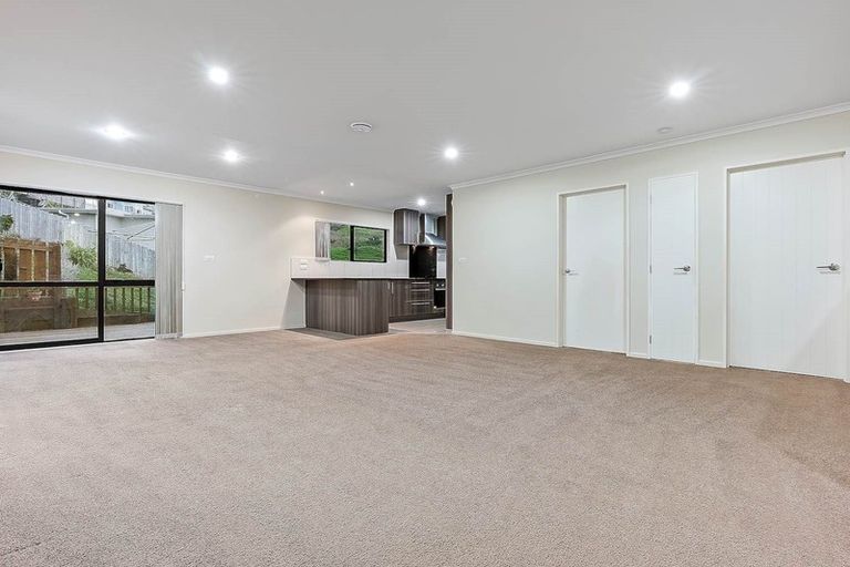 Photo of property in 41 Cape Vista Crescent, Pukekohe, 2120