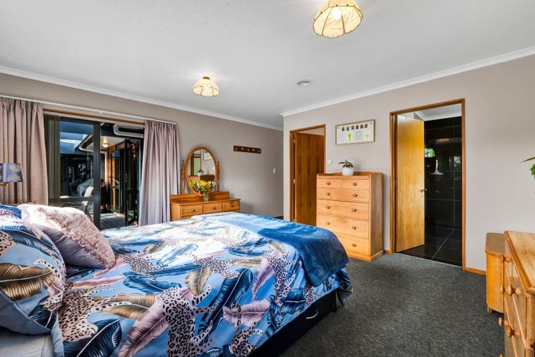 Photo of property in 86d Barrett Road, Whalers Gate, New Plymouth, 4310