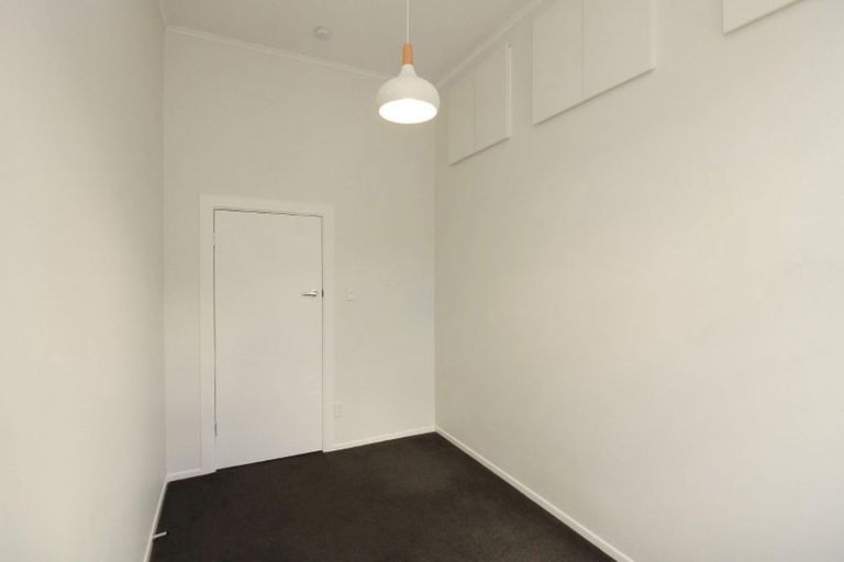 Photo of property in 3 Central Terrace, Alicetown, Lower Hutt, 5010