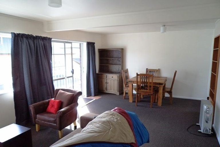 Photo of property in 6/1243 Victoria Street, Whitiora, Hamilton, 3200