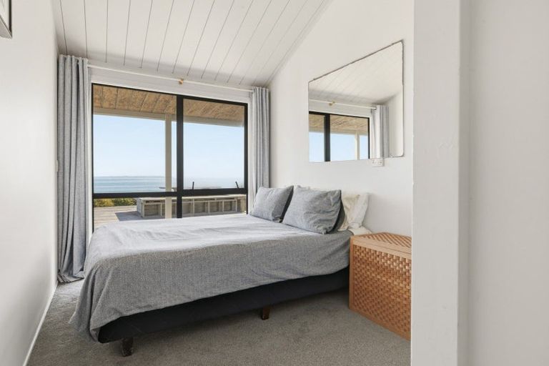 Photo of property in 31 Karewa Parade, Papamoa Beach, Papamoa, 3118