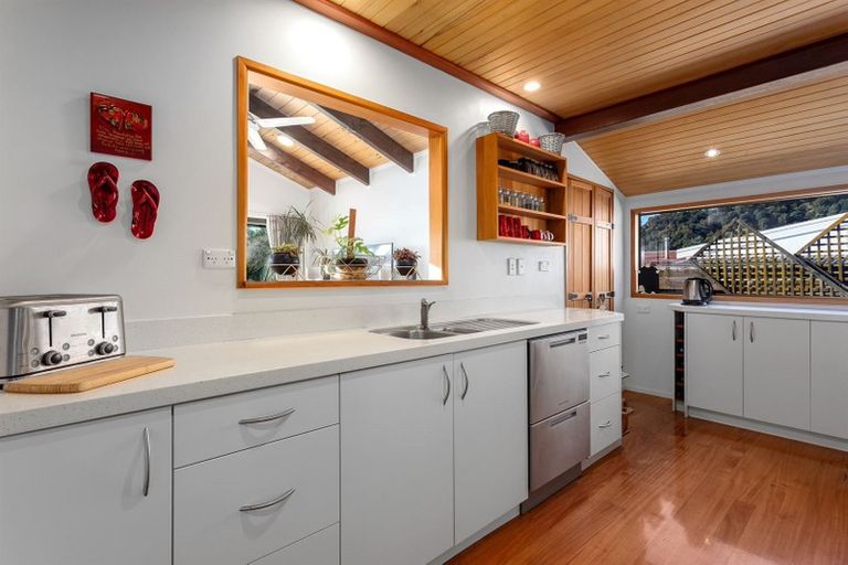 Photo of property in 33 Salonika Street, Whakatane, 3120