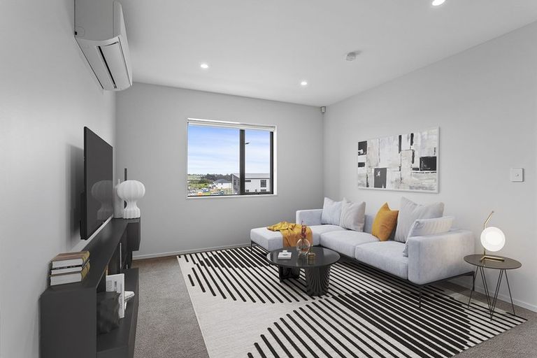 Photo of property in 5 Parkmore Drive, Rosehill, Papakura, 2113